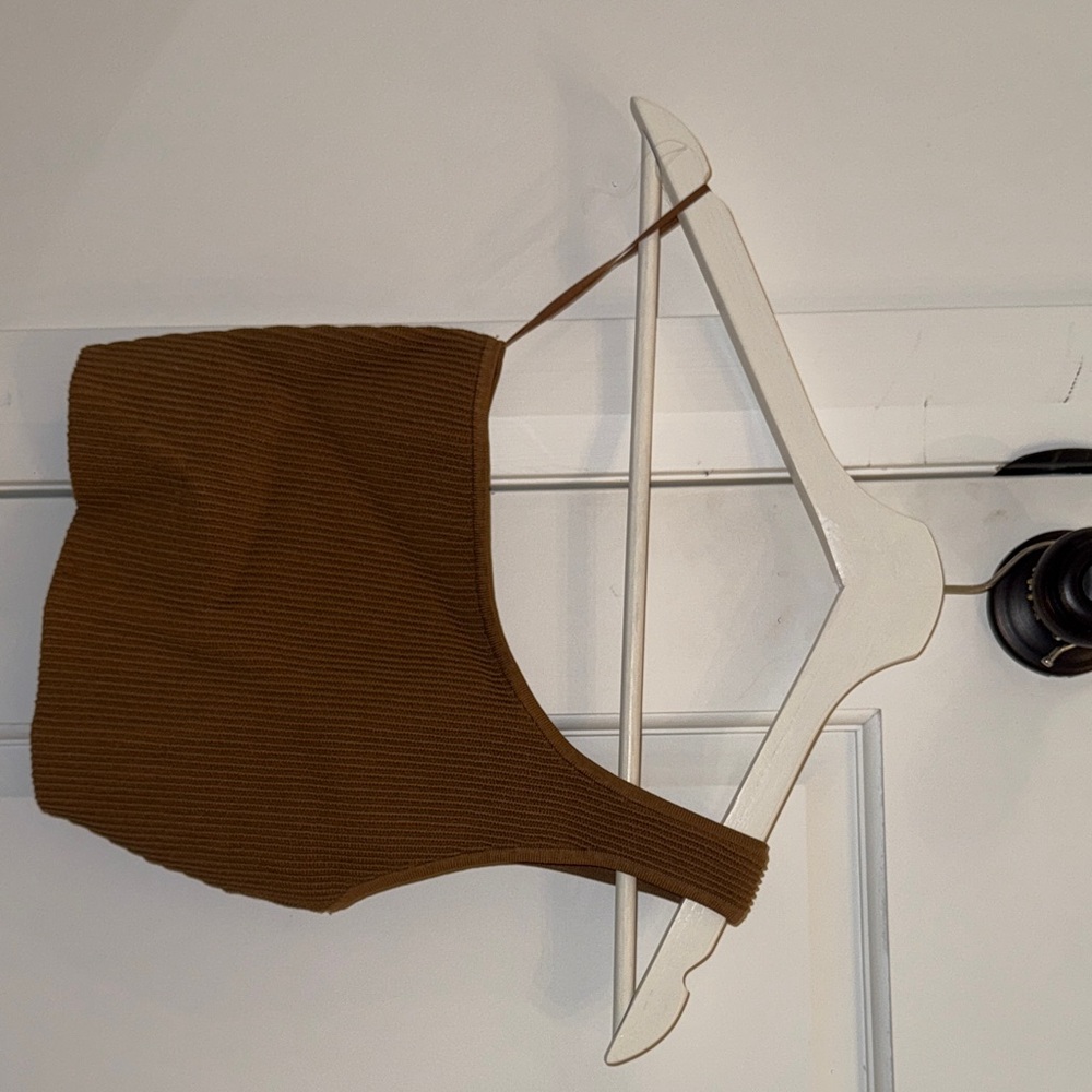 Aritzia Brown Ribbed Crop Top